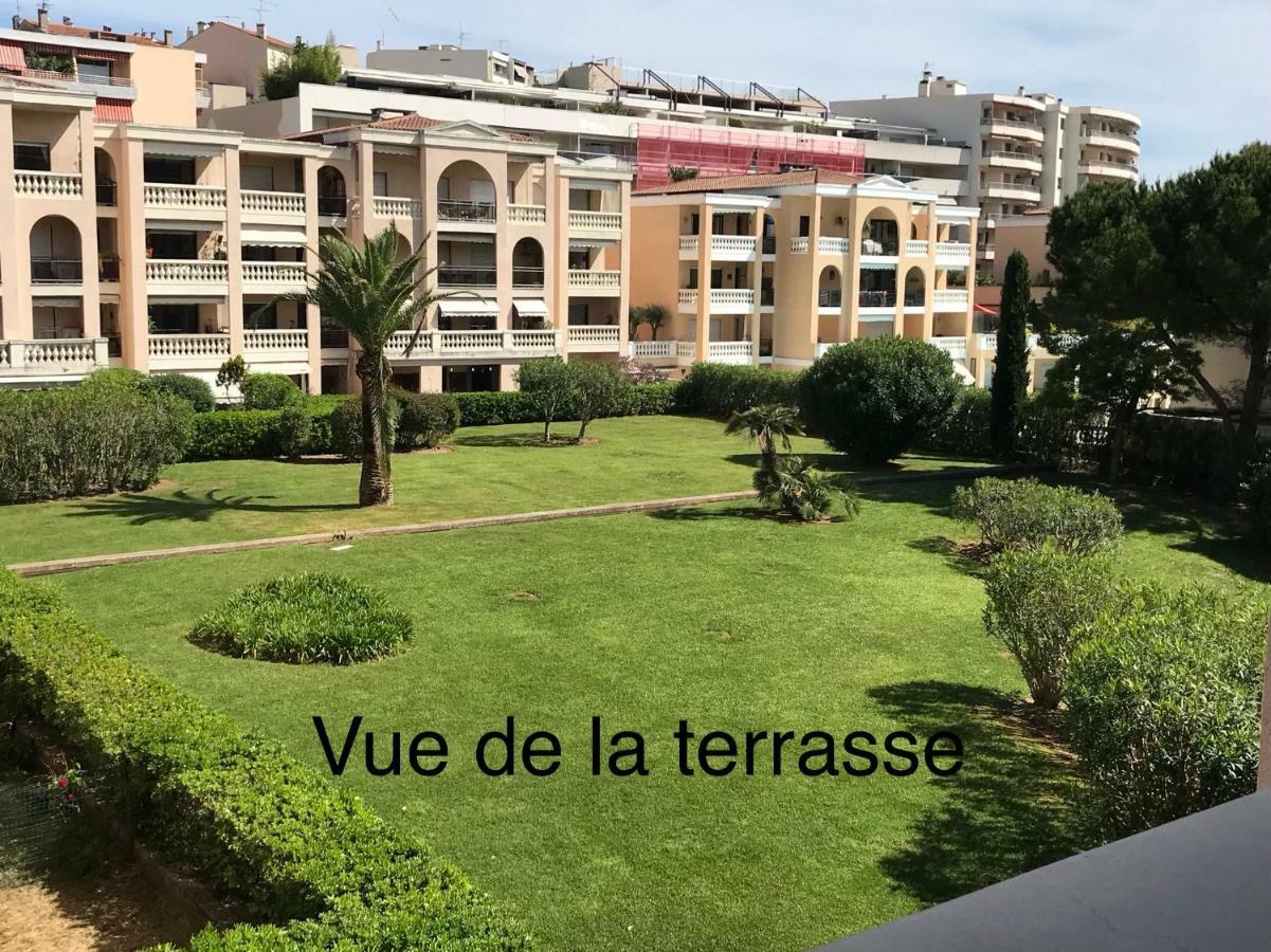 Domaine D'Ahmosis, Modern 2 Bedrooms Refurbished Apartment, F3 Moderne Fraichement Renove Le Cannet Luaran gambar